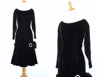 Vintage 1950s Dress | 50s Black Velvet Wiggle Dress with Mermaid Hem | Small S