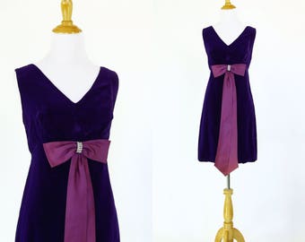 Vintage 1960s Dress | 60s Purple Velvet Party Dress | Satin Bow | Medium M