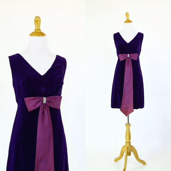 Vintage 1960s Dress | 60s Purple Velvet Party Dre… - image 1