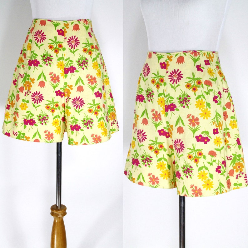 40s 50s Floral Cotton Shorts Vintage 1950s Shorts M L Yellow Pink Orange