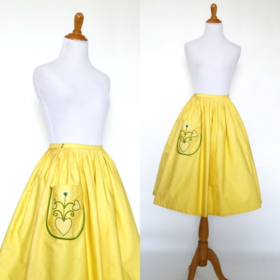 Vintage 1950s Skirt | 50s 60s Skirt with Embroide… - image 1