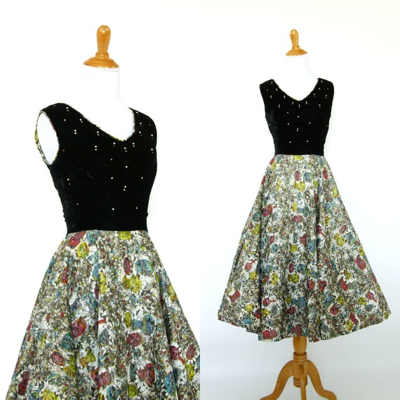 Vintage 1950s Dress | 50s Velvet and Taffeta Nove… - image 1
