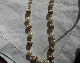 Vintage Napier Gold Tone Faux Pearl And Rhinestone Choker/ Necklace