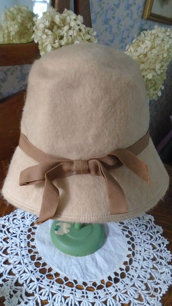 Vintage MOHARA Mohair Hat /Beige 1960's