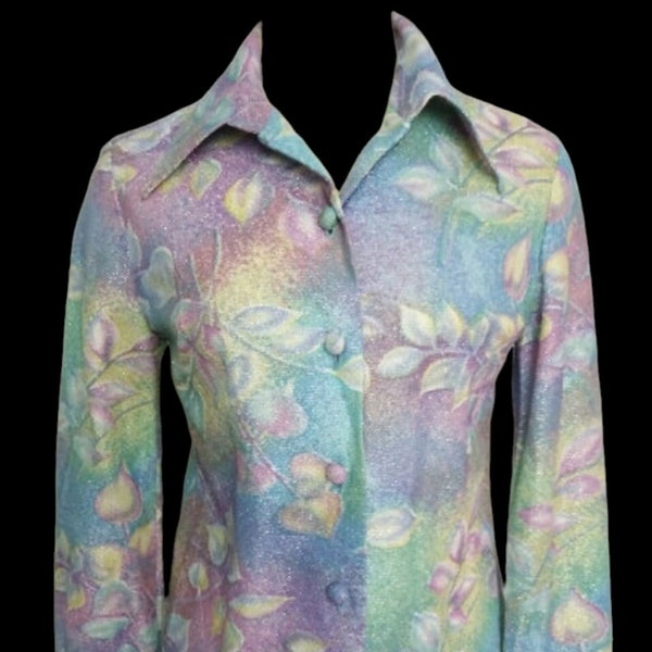 Vintage 1970s Ladies Multi-color Pastel Floral Print Silver Metallic Butterfly Collar Shirt