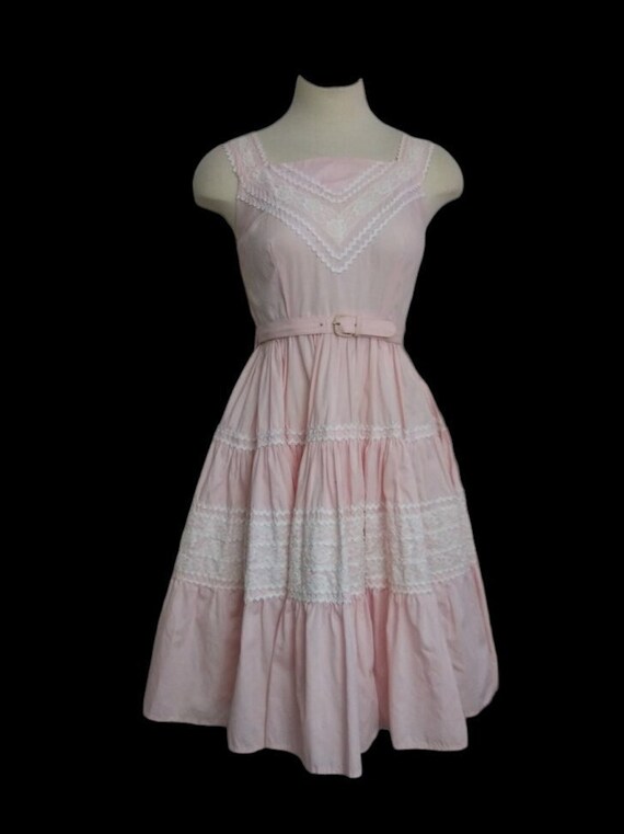 Vintage 1950s Pink Dress Full Skirt Cotton Dress … - image 1