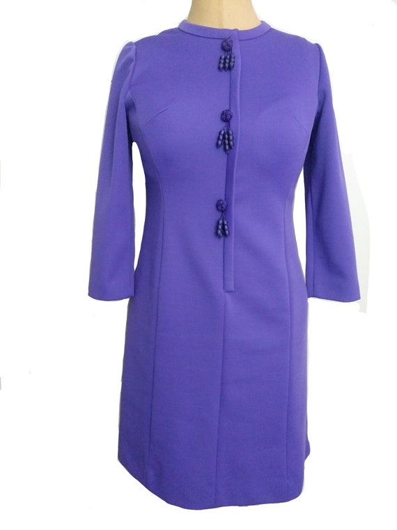 Vintage Plus Size 1960s Purple Sheath Dress by Le… - image 2