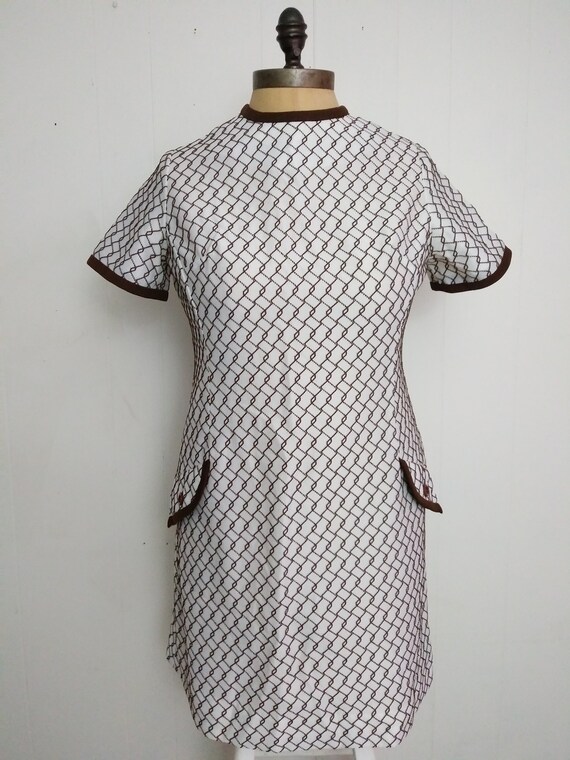 Vintage Plus Size Mod 1960s Brown and White Print… - image 2