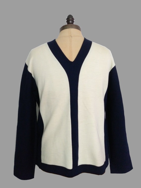 1960s Mens Mod Wool Navy and White Color Block Be… - image 2