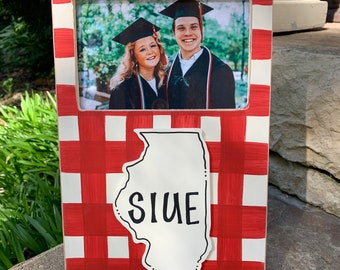 SIUE frame, Southern Illinois university frame, red buffalo check frame, Illinois frame