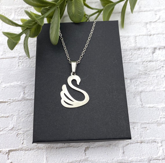 Stainless steel cheap swan necklace