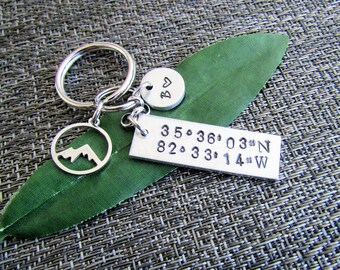 Mountains and LATITUDE & LONGITUDE keychain - location GPS keychain personalized with initial charm