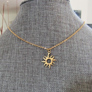 Gold stainless steel SUN NECKLACE  - gold stainless steel minimalist necklace -  small 5/8 inch sun