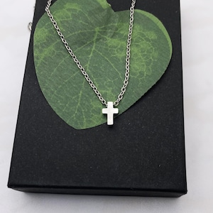 18-40MEN Stainless Steel 8mm Silver Interlock Chain Necklace Cross