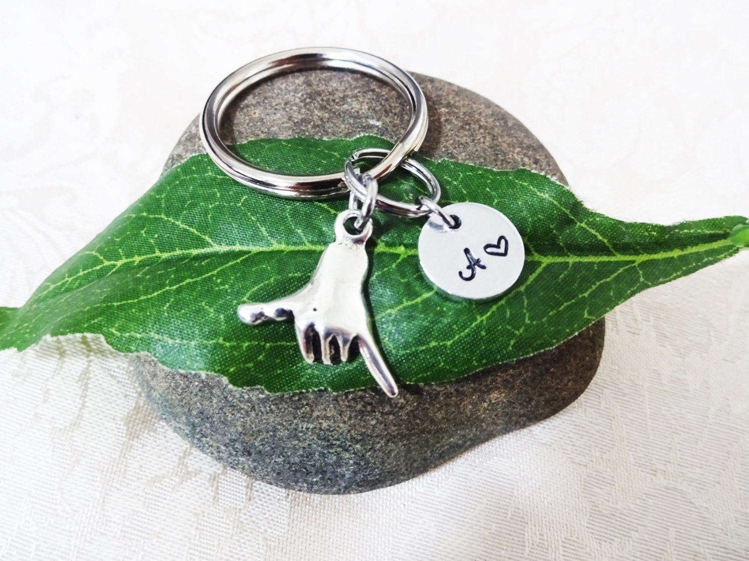 SHAKA  ABOVE TEE 、KEYCHAIN Shaka Tribe Keychain | SHAKA TRIBE