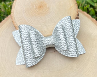 Silver Faux Leather Hair Bow, Silver Leather Hair Bows, Leather Pigtail Bows, Silver Bow Headband, Bow Hair Clip, Silver Hair Clip, Hairbows