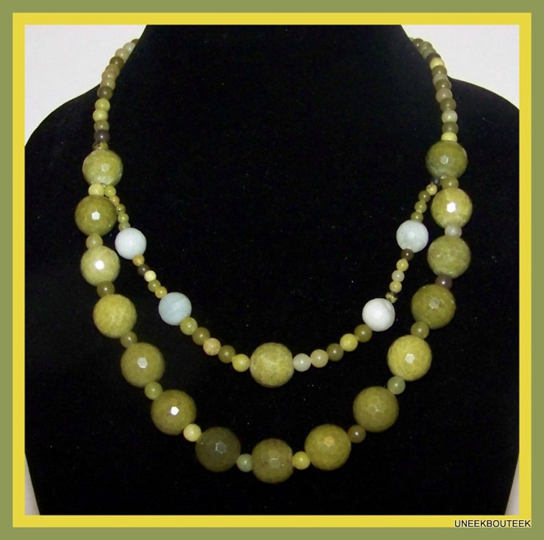 Lime Bead Bib Necklace Set