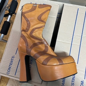 El Dante’s platform boots