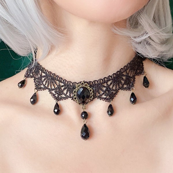 victorian black lace choker necklace // Vintage beaded necklace  // Gothic Choker Retro // black crystal choker bronze charm gift