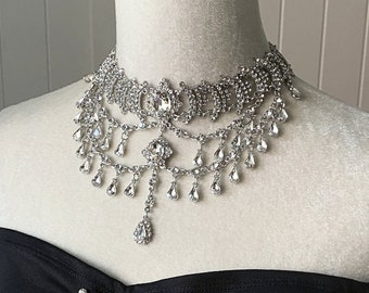 Vintage Silver rhinestones beaded bib necklace / diamonds floral fringe choker / wedding bridal crystal statement necklace / gift for her