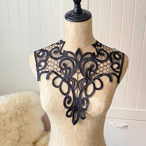 black gothic bib necklace / statement necklace / shoulder jewelry collar bib lace top shrug vest / vintage art deco steampunk accessory gift