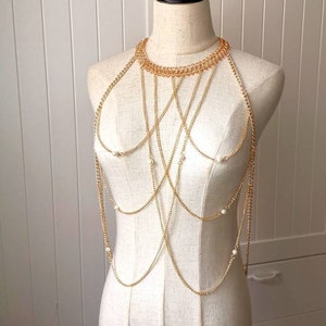 Gold waistcoat chain hotsell