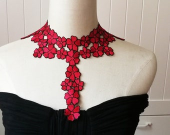 Minimalist lace bib necklace / statement necklace / lace choker necklace / Gothic black red flowers natrualist vintage art deco collar gift