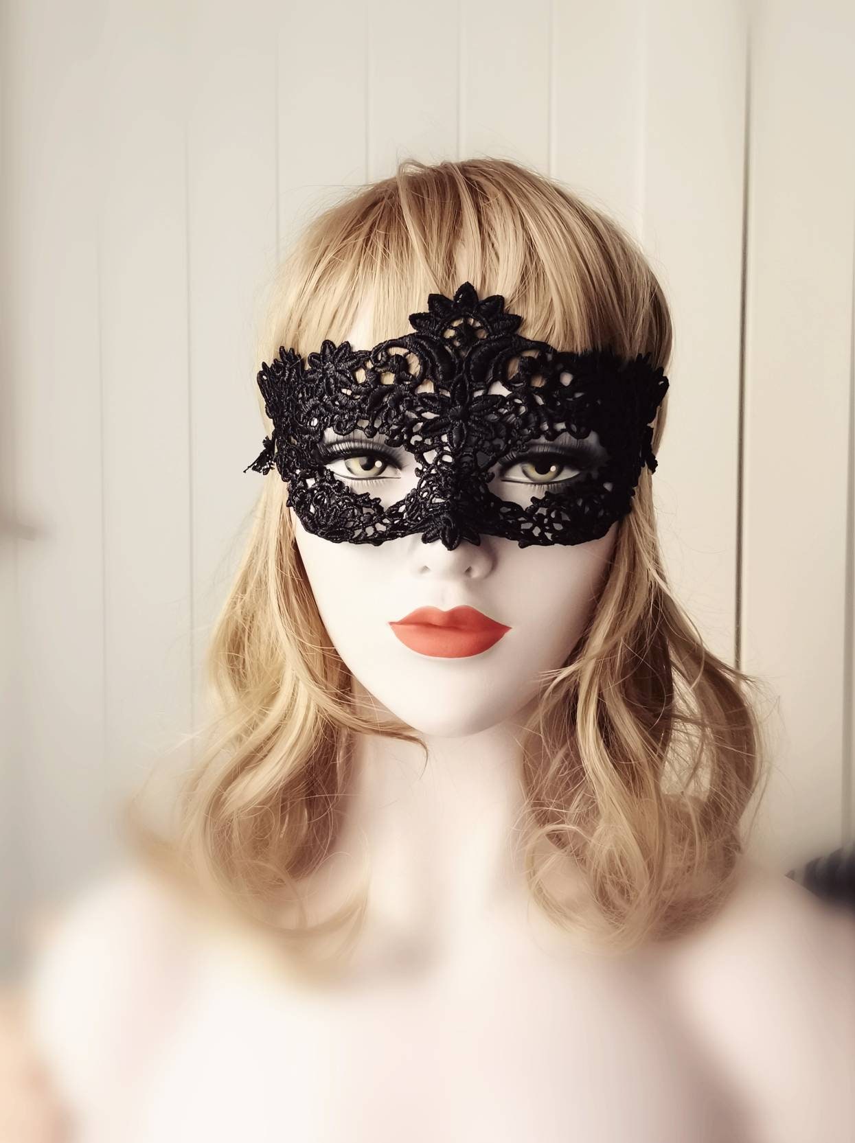 Queen floral black lace eye mask vintage victorian halloween Etsy