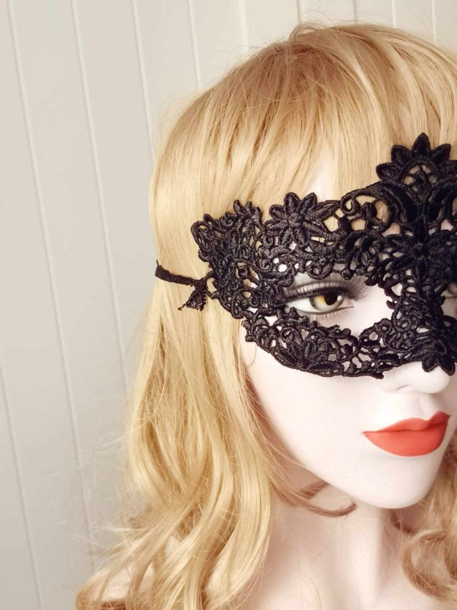 Queen floral black lace eye mask vintage victorian halloween Etsy