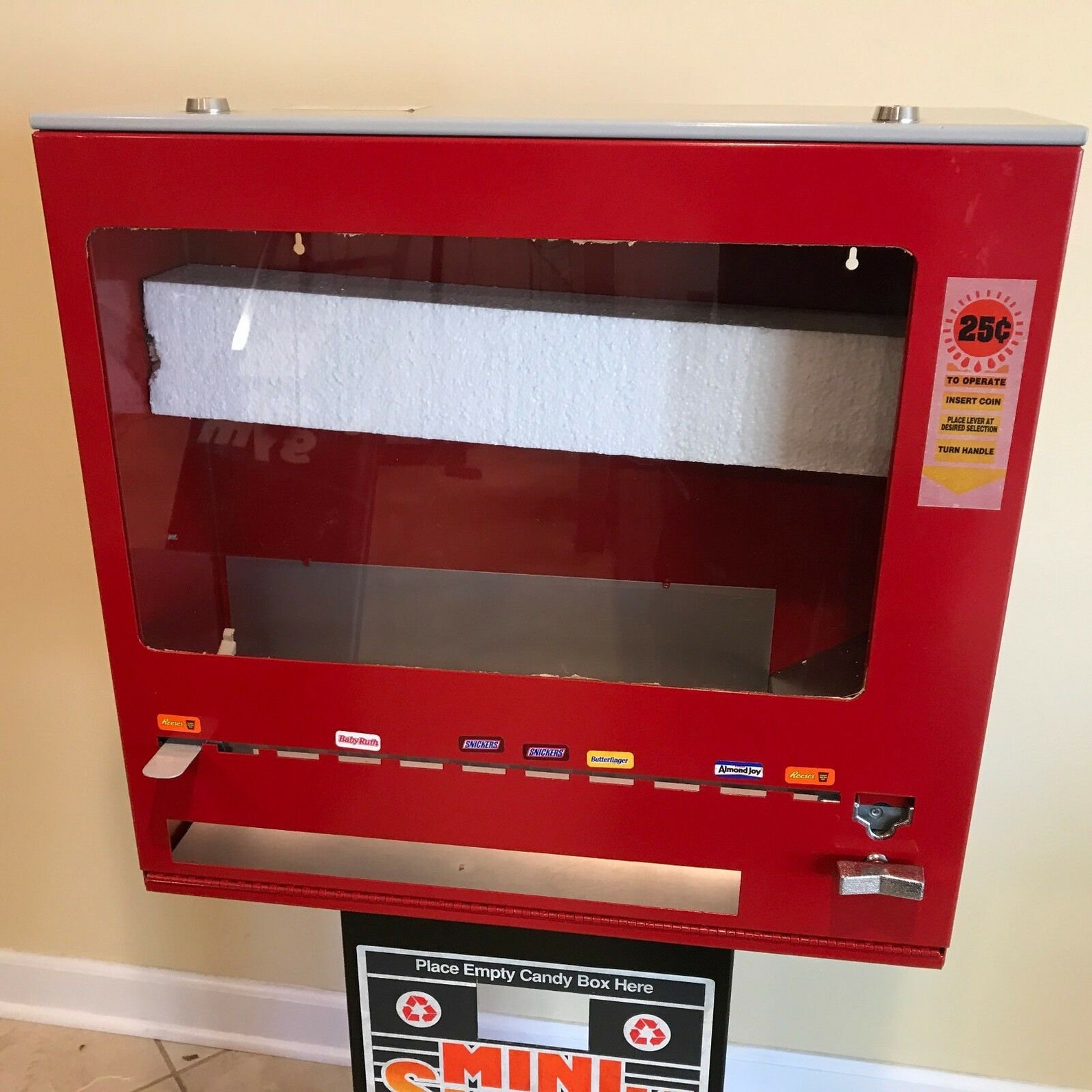 Vintage Mini Snacks 25 cent Candy Bar Vending Machine Etsy