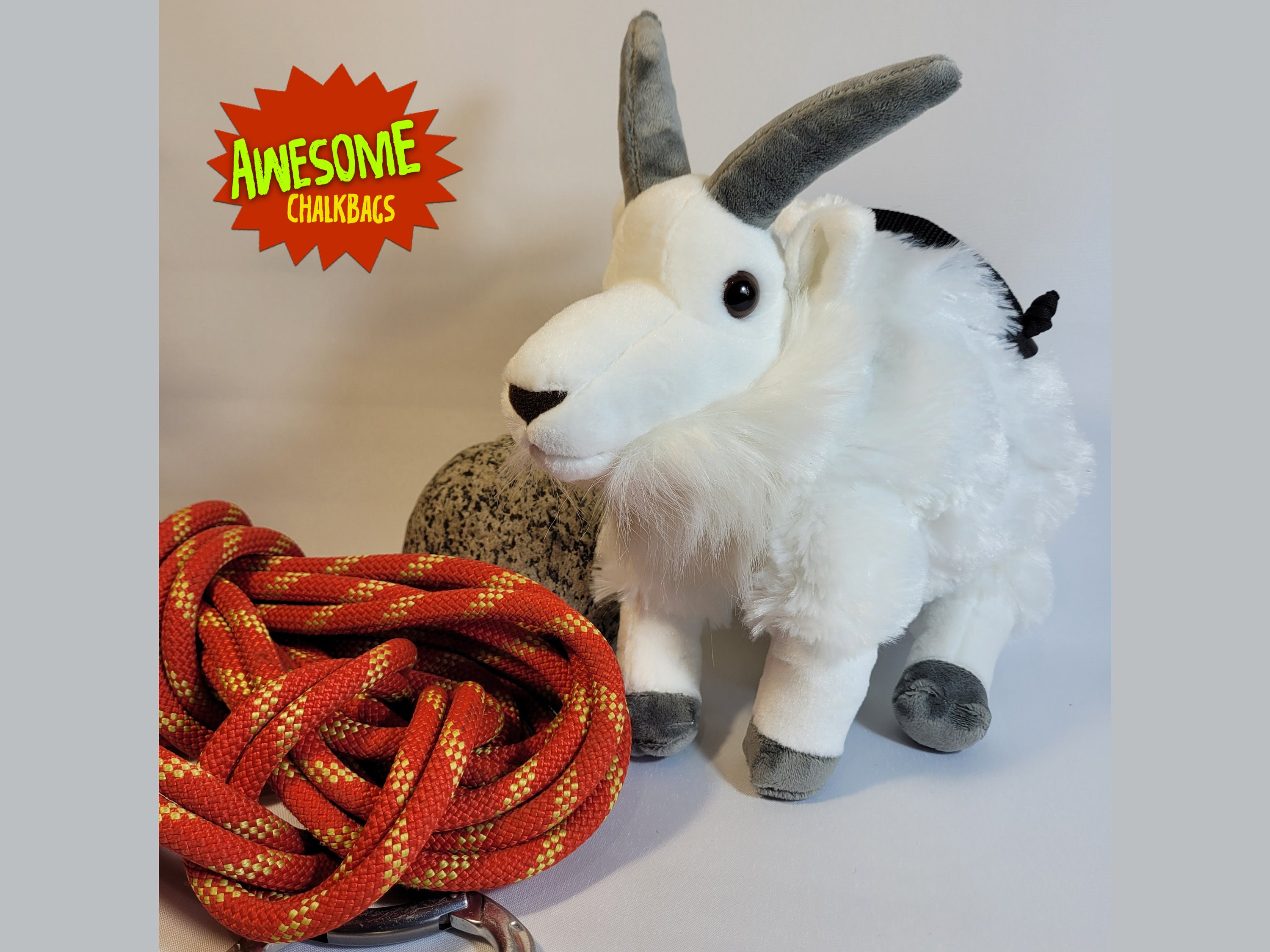【Special Price】 悪魔撲殺箱(goat type)オブジェ Goat – Youtooz Collectibles