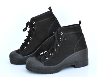 Vintage Style Black Platform Ankle Boots – Chunky Lace-Up Boots – 90s Inspired Wedge Sole – Alternative Footwearsize eu 38 us 7 uk 5