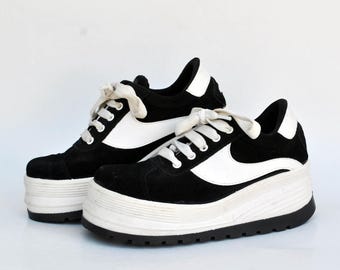 Chunky Platform Sneakers Black & White – Vintage Style Thick Sole Shoes, Casual Streetwear Trainers size eu 40 uk 7 us 9