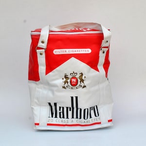 90s Marlboro Cooler bag retro vintage bag red women men retro Beach summer cooler festival backpack day hike hiking biking bag school