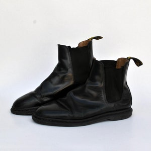 dr martens punk chelsea laceless boots 90s shoe military mens shoes lace up size eu 43 uk 9 us 10 goth vintage black boots dr martens