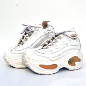 Zapatillas blancas gruesas Y2K con suela de burbuja, zapatillas de plataforma retro de los años 2000, zapatos de estilo urbano futuristas de Techwear, tallas: Reino Unido 5, UE 38, EE. UU. 7 imagen 1
