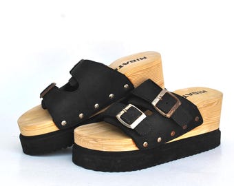 Platform Clogs Black – Y2K Chunky Sandals – Wooden Style Platform Slides – Grunge Platform Sandals size eu 39 us 8 uk 6