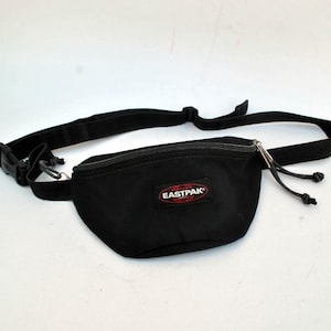 Eastpak Bauchtasche Vintage Bauchtasche Hüfttasche CrossbodyBananentasche schwarz Tasche Hüfttasche Gürteltasche Festival Hüfttasche Konzerttasche Festivaltasche
