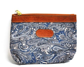 Vintage blauw toilettasje met paisley, retro make-uptasje, clutch met rits uit de jaren 90