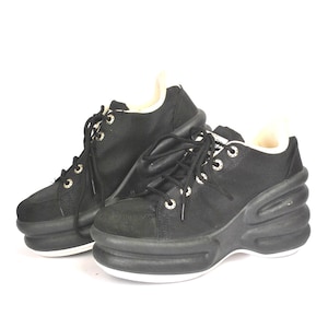 Futuristische dikke platformsneakers – sneakers met zwarte gebeeldhouwde zool – Y2K Cyber Goth-schoenen – Avant-garde streetwear maat eu 36 uk 3 us 5