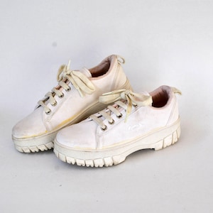 white chunky sneakers vintage womens shoes 90s combat sneakers summer canvas shoes size EU 40 uk 7 us 9 low casual shoes platform sneakers