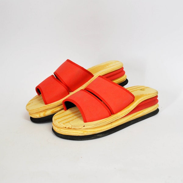 red Foamy platform slippers japanese sandals vintage platforms slides size eu 36 us 5 uk 3 giant summer shoes brown clogs punk y2k goth rock