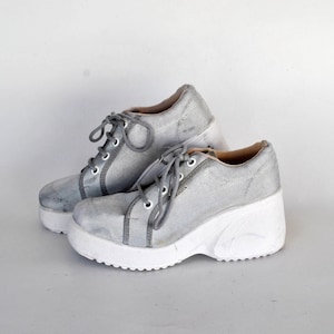 platform shoes sneakers silver size eu 41 uk 8 us 10 canvas silver shoes 80s platform shoes vintage platform shoes vintage canvas vintage