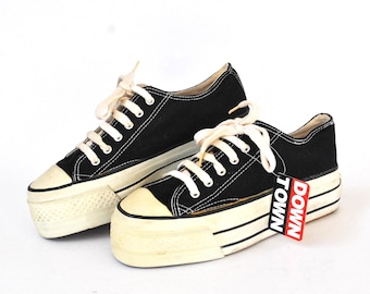 Vintage Platform Canvas Sneakers – Black Low Top Chunky Sole Shoes, Y2K Alternative Style, Retro 90s 2000s Sneakers size eu 38 uk 7 us 5
