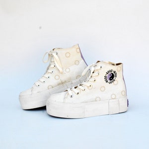 platform shoes white canvas shoes sneakers womens summer vintage platform canvas shoes high tops goth rock size eu 36 uk 3 US 5 hi tops