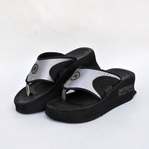 Foam flip flops 90s cheap
