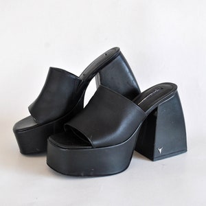Black platform sandals 90s hotsell