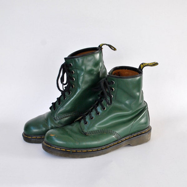 Green dr martens punk boots lace up cowboy size 43 uk 10 us 12 high waist Winter vintage shoe military grunge leather 90s boys mens shoes