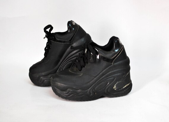 size 4 platform shoes