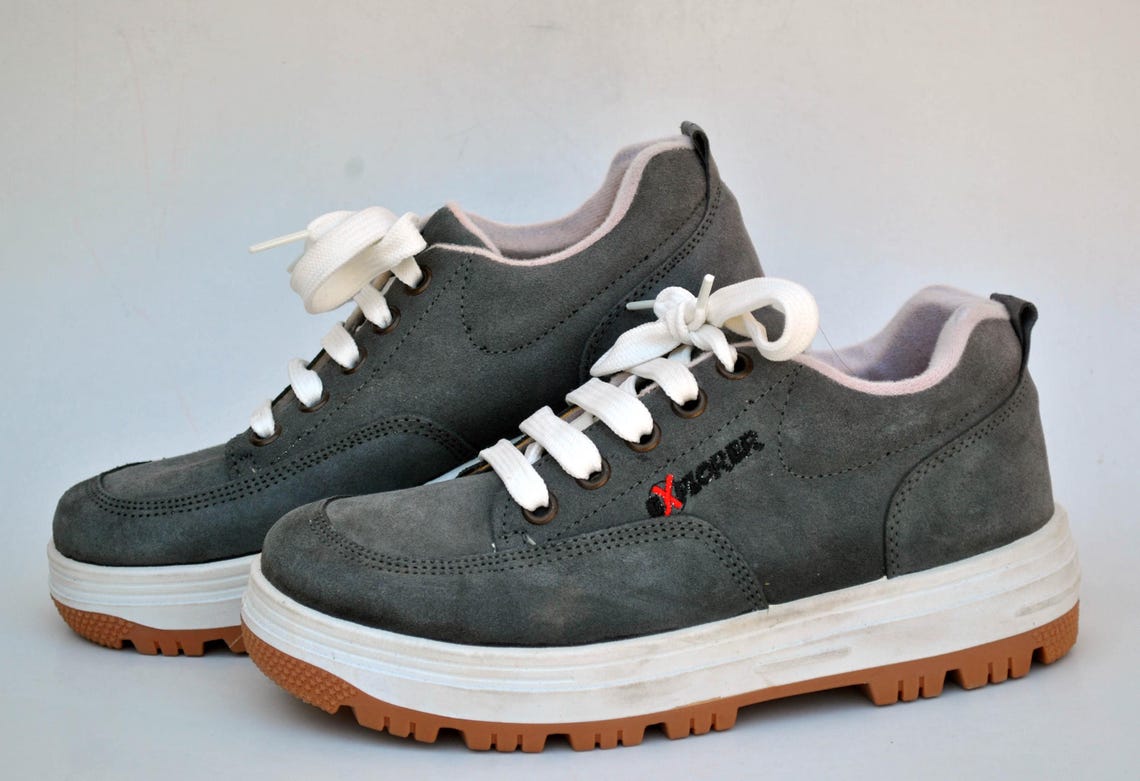 chunky sneakers blue Comfortable vintage work syede leather Walking Hiking womens shoes size eu 41 uk 8 us 10 90s mountain ugly trail farm, foto 2 di 5